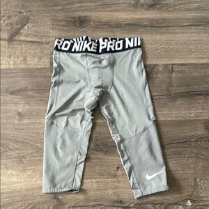 Nike Gray Leggings Athletic Performance